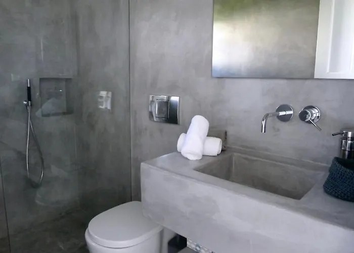 Beautiful, Sunny In * Mykonos Town