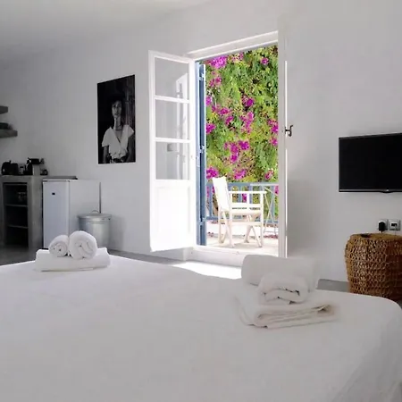 Beautiful, Sunny In Apartment