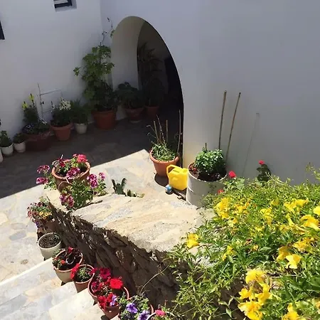 Beautiful, Sunny In Apartment Mykonos Town